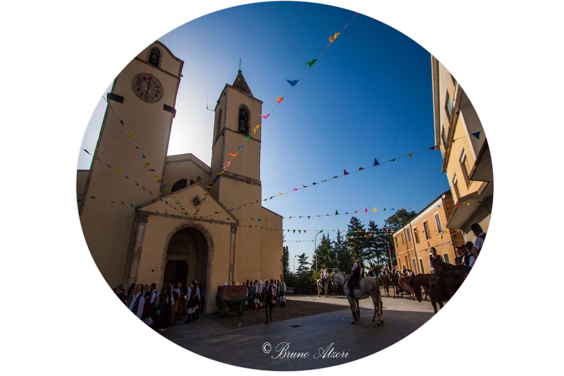 Fotografia della Chiesa di Isili